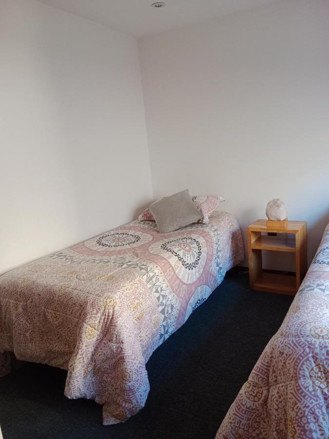 Almer Hostal بونتا أريناس المظهر الخارجي الصورة
