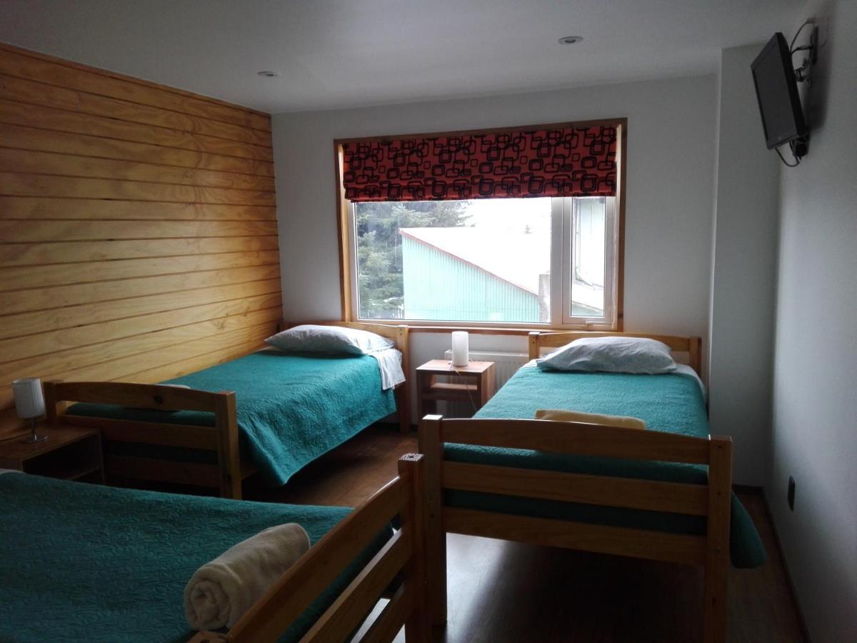 Almer Hostal بونتا أريناس المظهر الخارجي الصورة