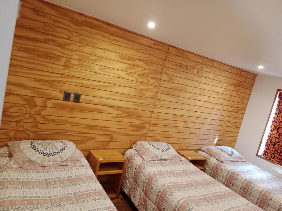 Almer Hostal بونتا أريناس المظهر الخارجي الصورة