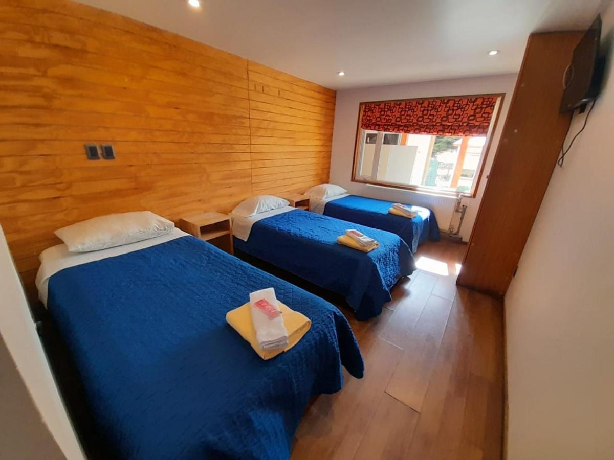 Almer Hostal بونتا أريناس المظهر الخارجي الصورة